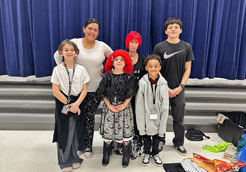 Students and teachers show off their twin day outfits